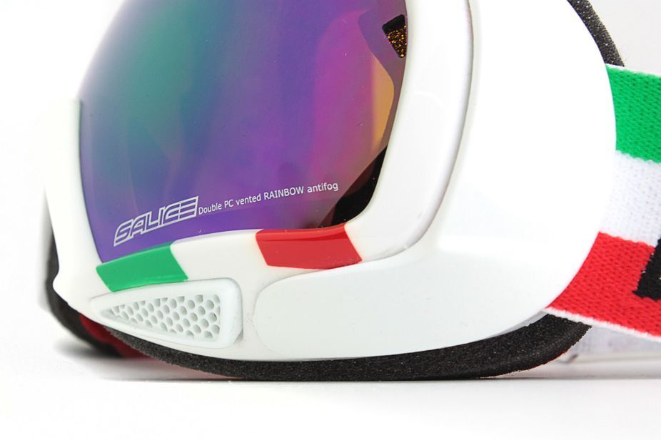 Casco e sales maschera sci